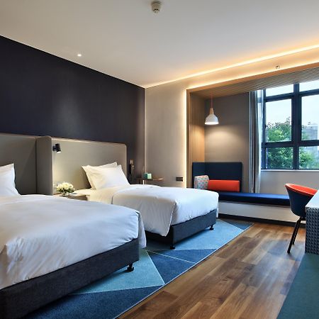 Holiday Inn Express Guilin City Center By Ihg Екстериор снимка