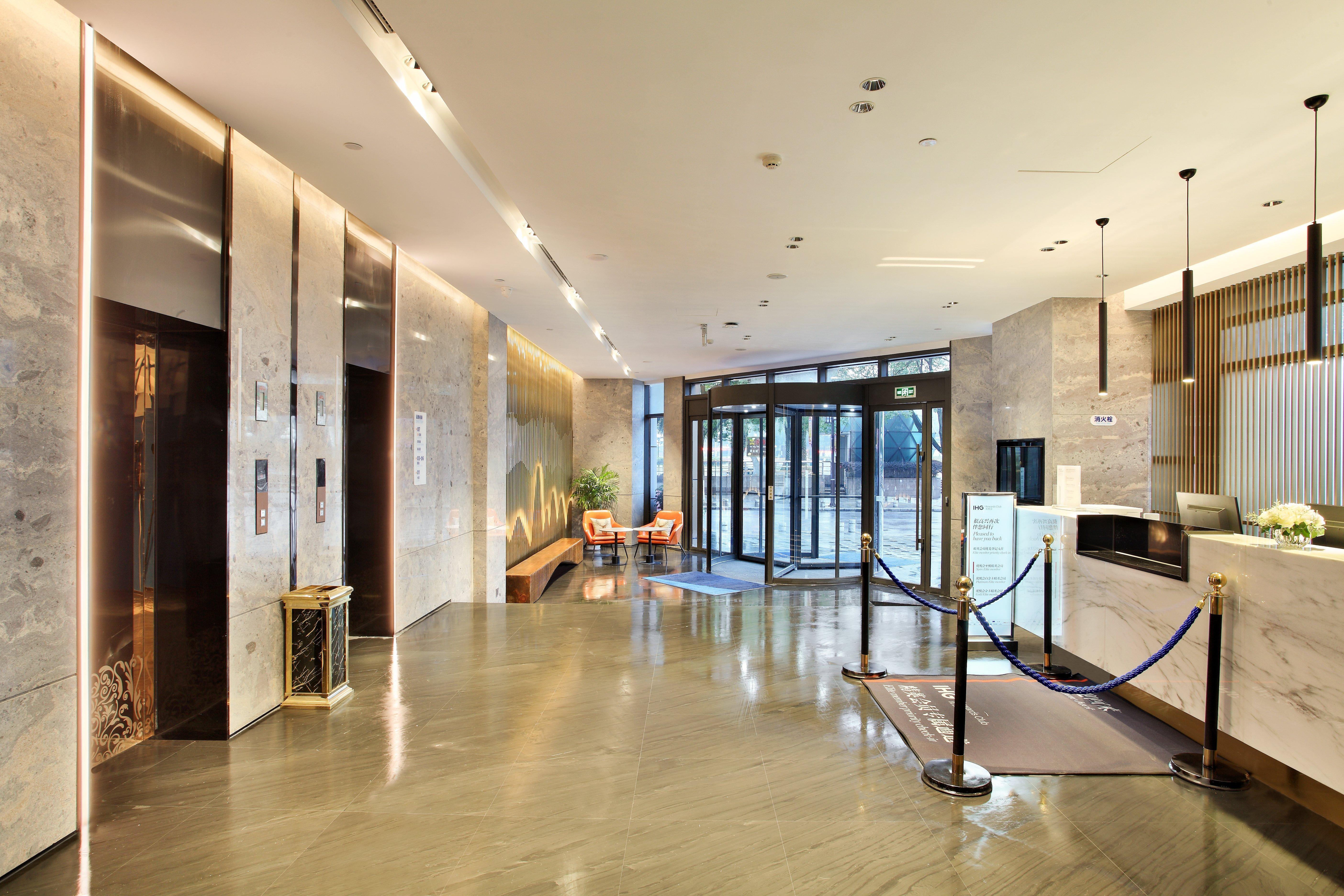 Holiday Inn Express Guilin City Center By Ihg Екстериор снимка